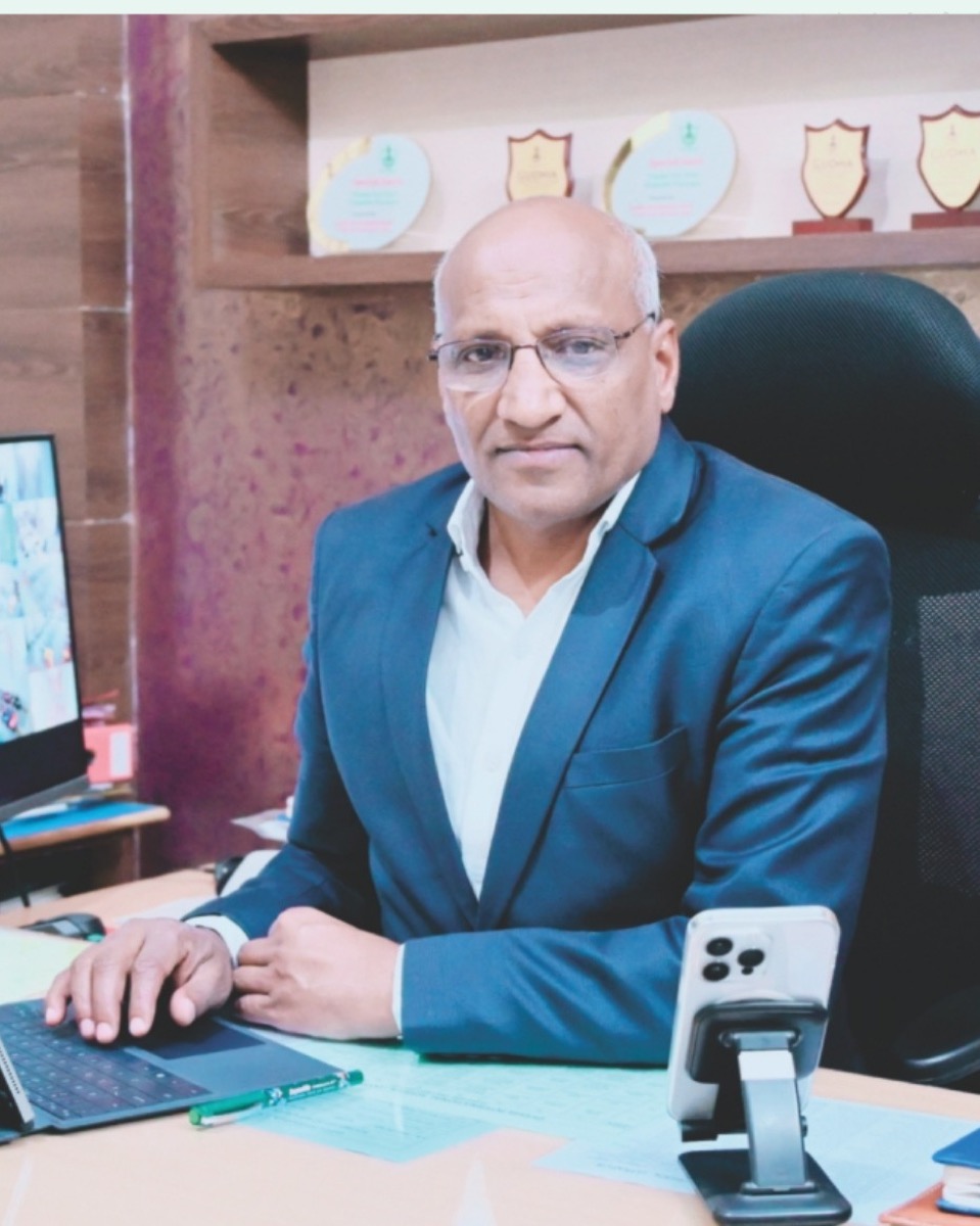 Dr. Lalit Agarwal